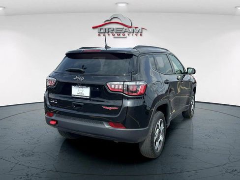 Used 2022 Jeep Compass Trailhawk w/ Trailhawk Convenience Group AWD/4WD image 12