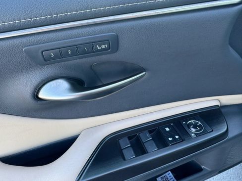 Used 2019 Lexus ES 350 FWD image 26