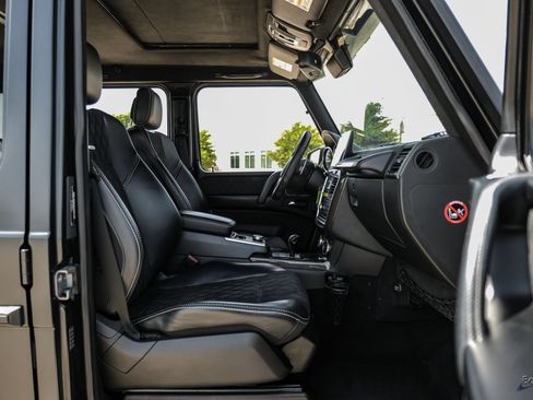 Used 2017 Mercedes-Benz G 550 Squared image 49