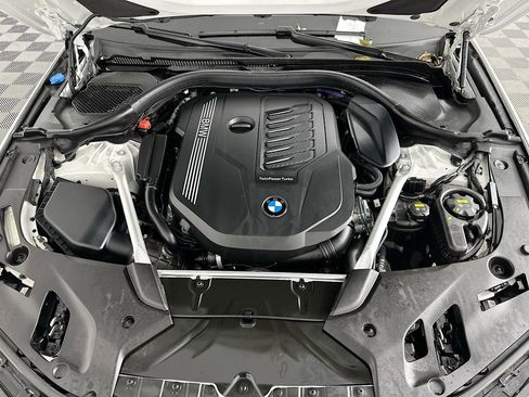 Certified 2023 BMW 540i xDrive w/ Dynamic Handling Package image 31