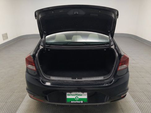 Used 2020 Hyundai Elantra SEL w/ Winter Weather Package FWD image 29