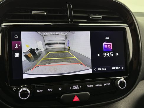 Used 2023 Kia Soul S image 19