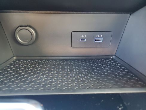 New 2025 Nissan Pathfinder SV image 31