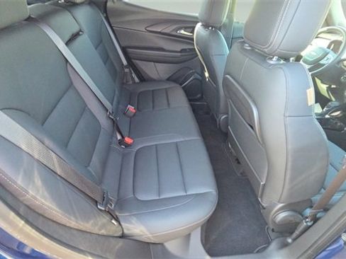 Used 2022 Chevrolet TrailBlazer ACTIV w/ Sun and Liftgate Package image 17