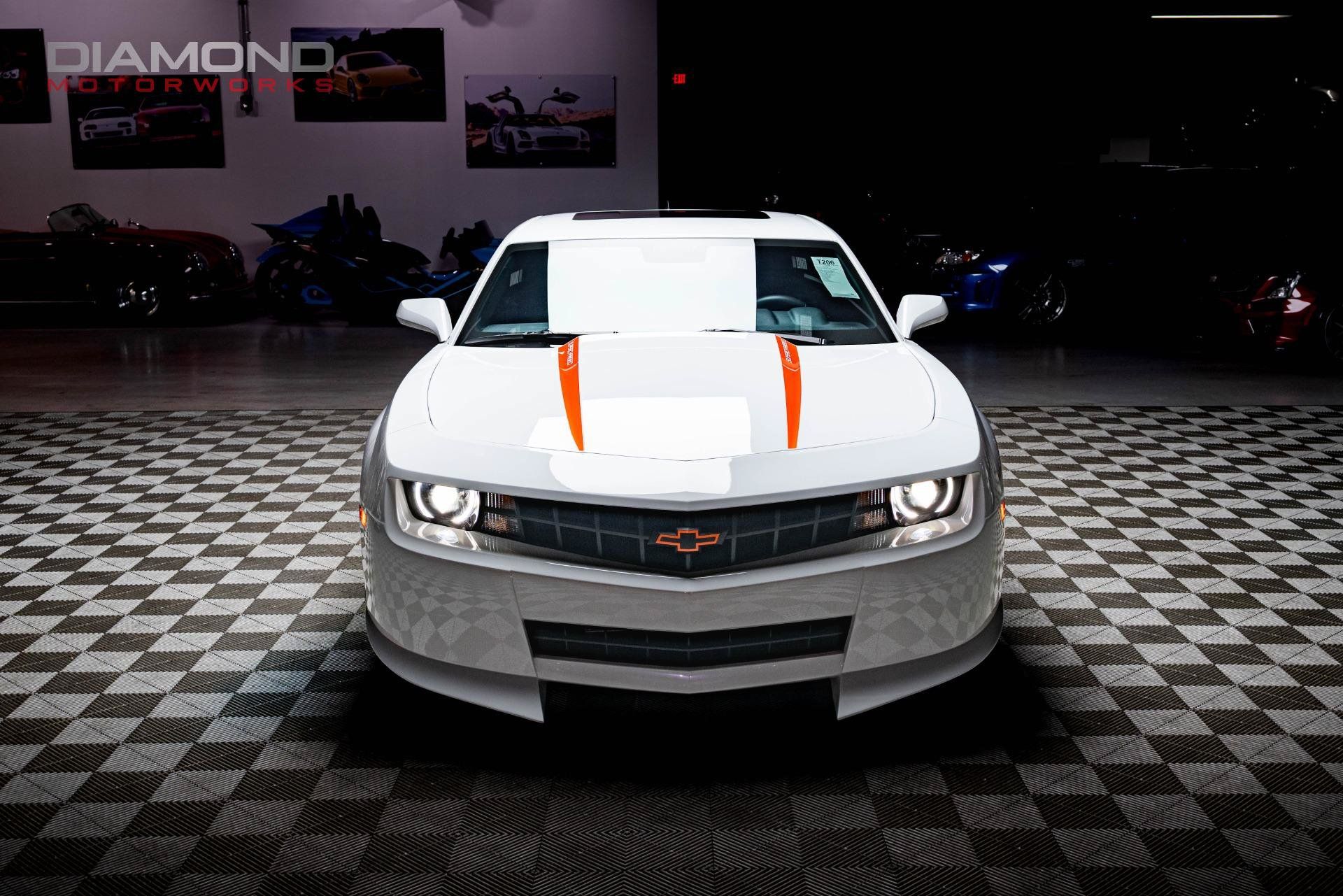 Used 2010 Chevrolet Camaro SS w/ LPO, Ground Effects Package RWD image 52