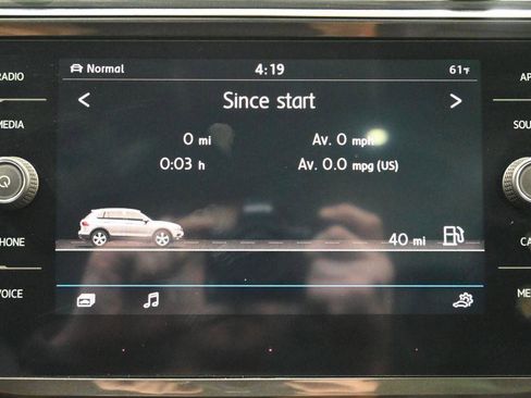 Used 2018 Volkswagen Tiguan SE w/ Panoramic Sunroof Package AWD/4WD image 19