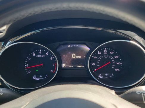 Used 2015 Kia Sedona EX w/ EX Premium Package FWD image 12