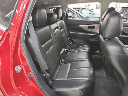 Used 2015 Nissan Murano S w/ Navigation Package AWD/4WD image 10