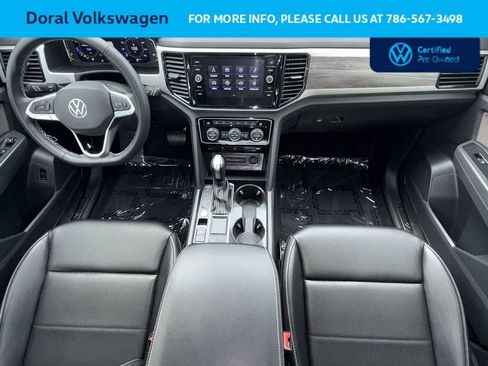 Certified 2023 Volkswagen Atlas Cross Sport SE FWD image 24