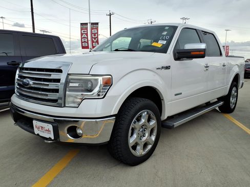 Used 2014 Ford F150 Lariat w/ Equipment Group 502A Luxury image 1