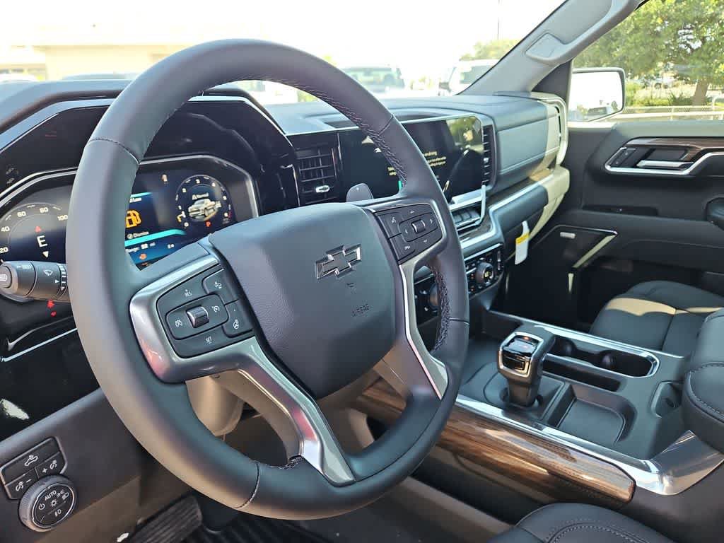 New 2026 Chevrolet Silverado 1500 RST w/ Convenience Package II AWD/4WD image 10