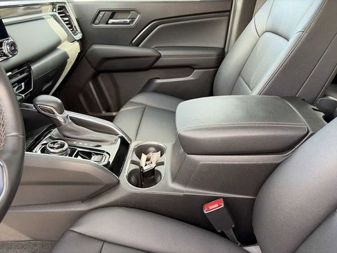 Used 2023 GMC Canyon Elevation w/ Elevation Premium Package image 21