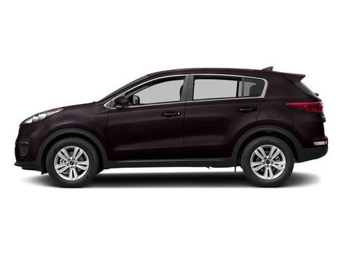 Used 2017 Kia Sportage LX AWD/4WD image 3
