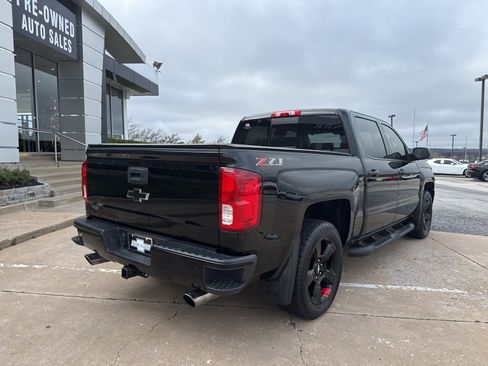Used 2018 Chevrolet Silverado 1500 LTZ Z71 w/ Redline Edition image 3