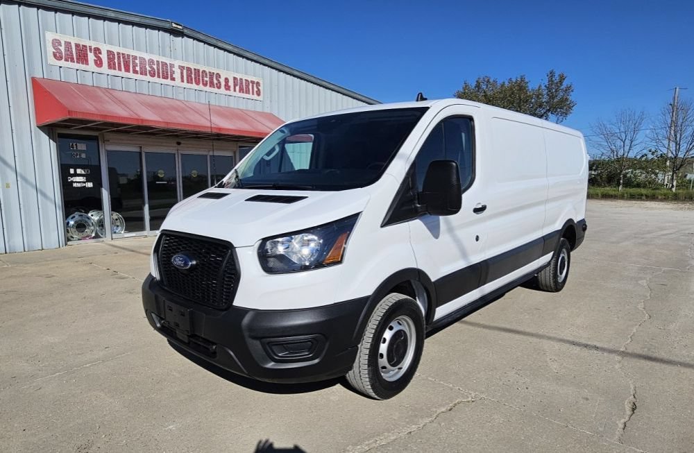 Used 2025 Ford Transit 250 Low Roof RWD image 1