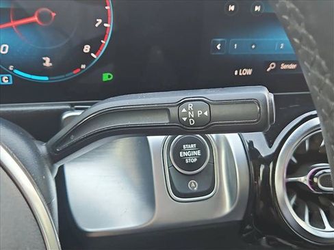 Certified 2023 Mercedes-Benz GLB 250 image 12