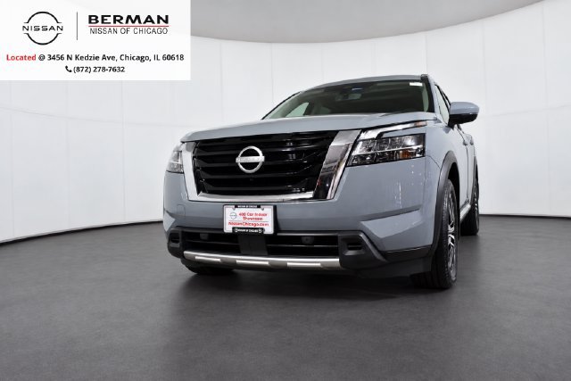 Used 2024 Nissan Pathfinder Platinum AWD/4WD image 1