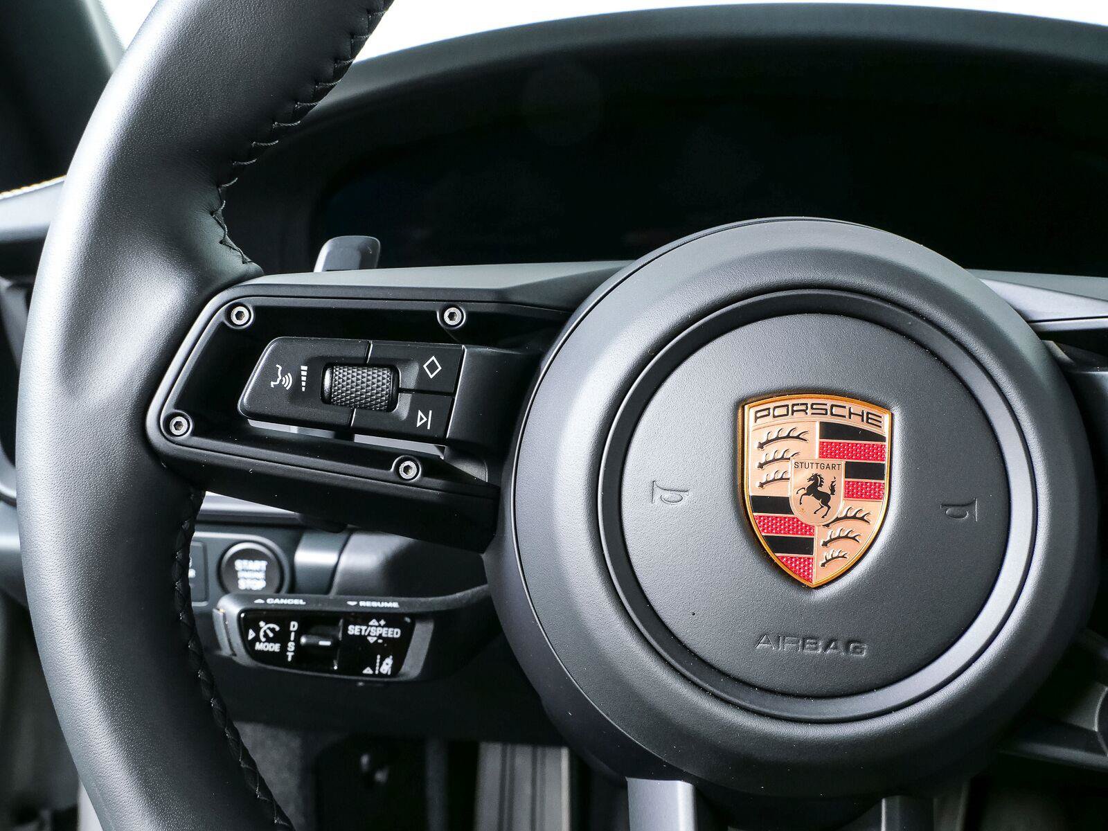 Certified 2026 Porsche 911 Targa 4 GTS AWD/4WD image 11