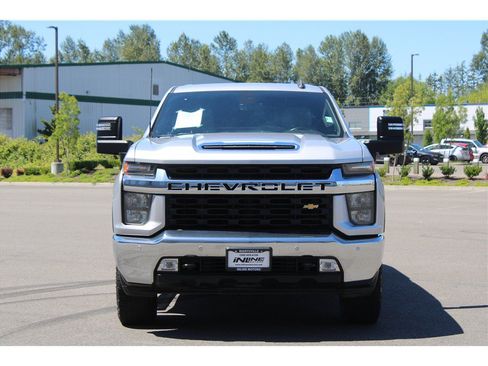Used 2023 Chevrolet Silverado 2500 LT w/ Convenience Package AWD/4WD image 2