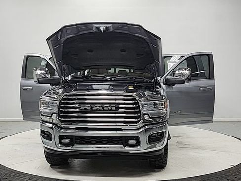 Used 2024 RAM 2500 Limited w/ Safety Group AWD/4WD image 10