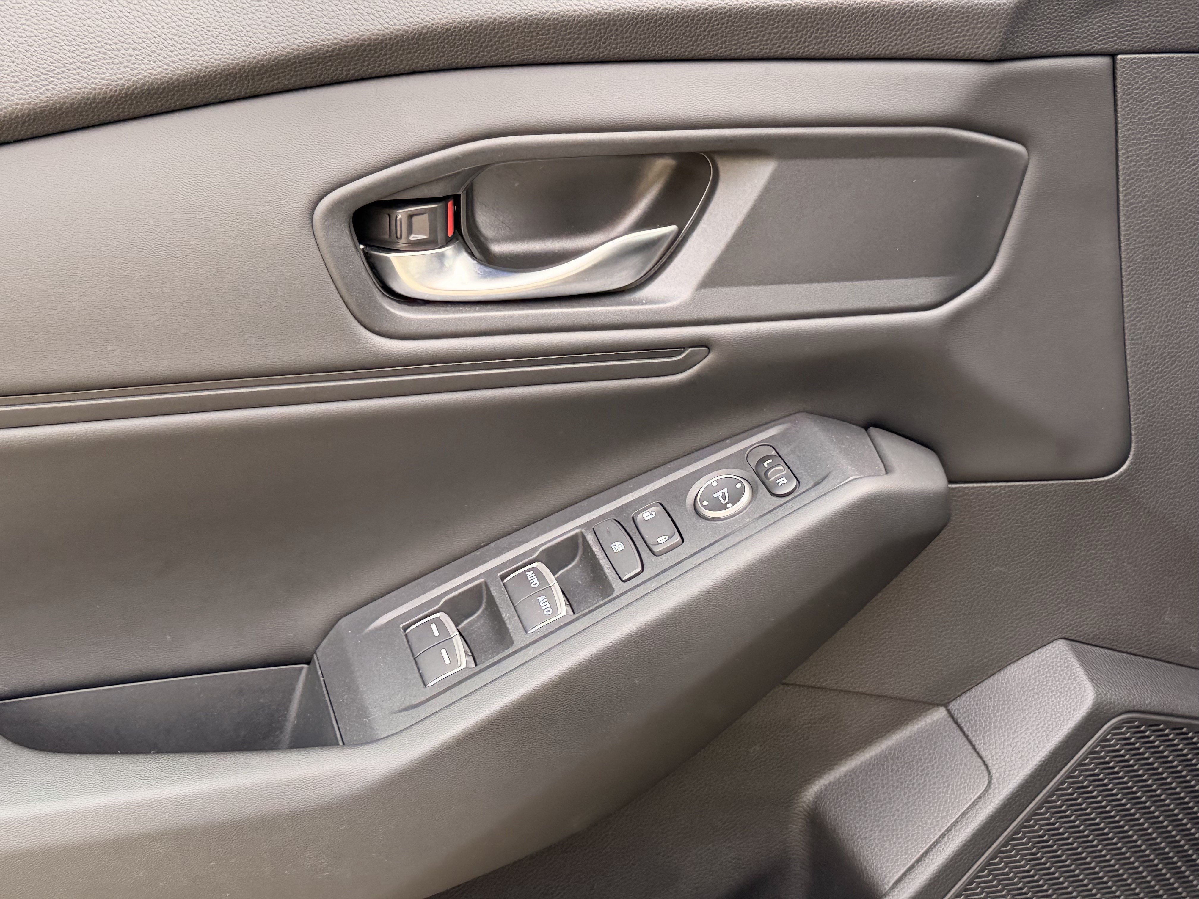 Certified 2024 Honda Accord EX image 6