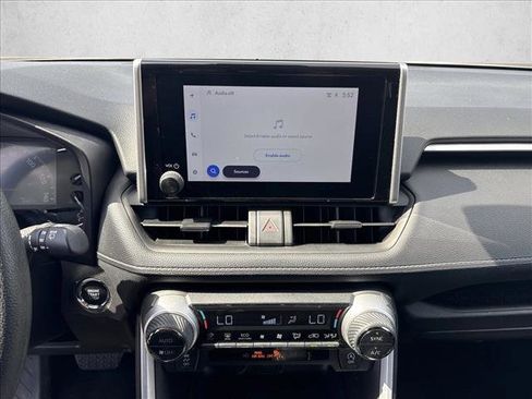 Used 2025 Toyota RAV4 XLE FWD image 18