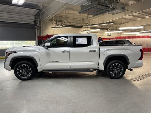 Used 2024 Toyota Tundra Limited image 7