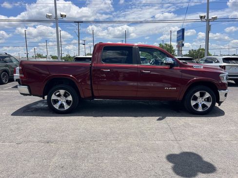 Used 2019 RAM 1500 Laramie AWD/4WD image 8