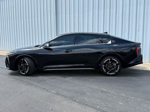 New 2025 Kia K4 GT-Line w/ GT-Line Premium Package FWD image 2