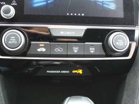 Used 2021 Honda Civic Sport image 21