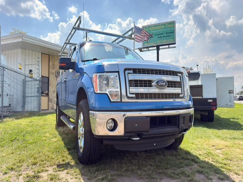 Used 2014 Ford F150 XLT w/ Equipment Group 302A Luxury AWD/4WD image 6