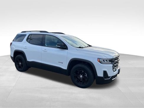 Certified 2022 GMC Acadia AT4 image 8