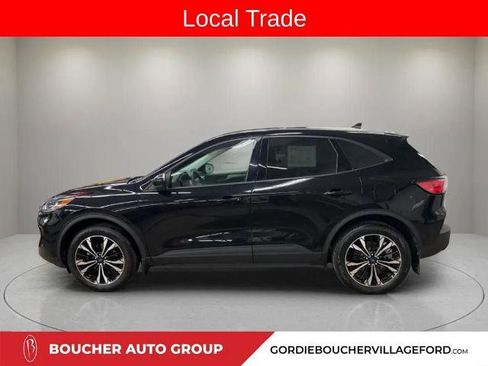 Certified 2022 Ford Escape SE w/ SE Sport Appearance Package AWD/4WD image 4
