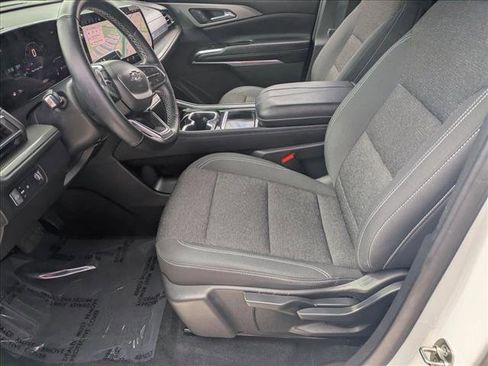 Used 2024 Chevrolet Traverse LS w/ Midnight/Sport Edition image 14