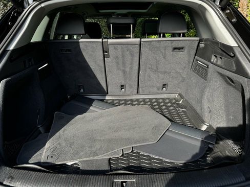 Used 2023 Audi Q5 2.0T Premium image 21