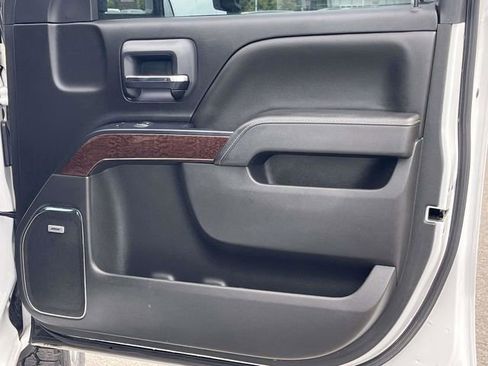 Used 2018 GMC Sierra 1500 SLT AWD/4WD image 24
