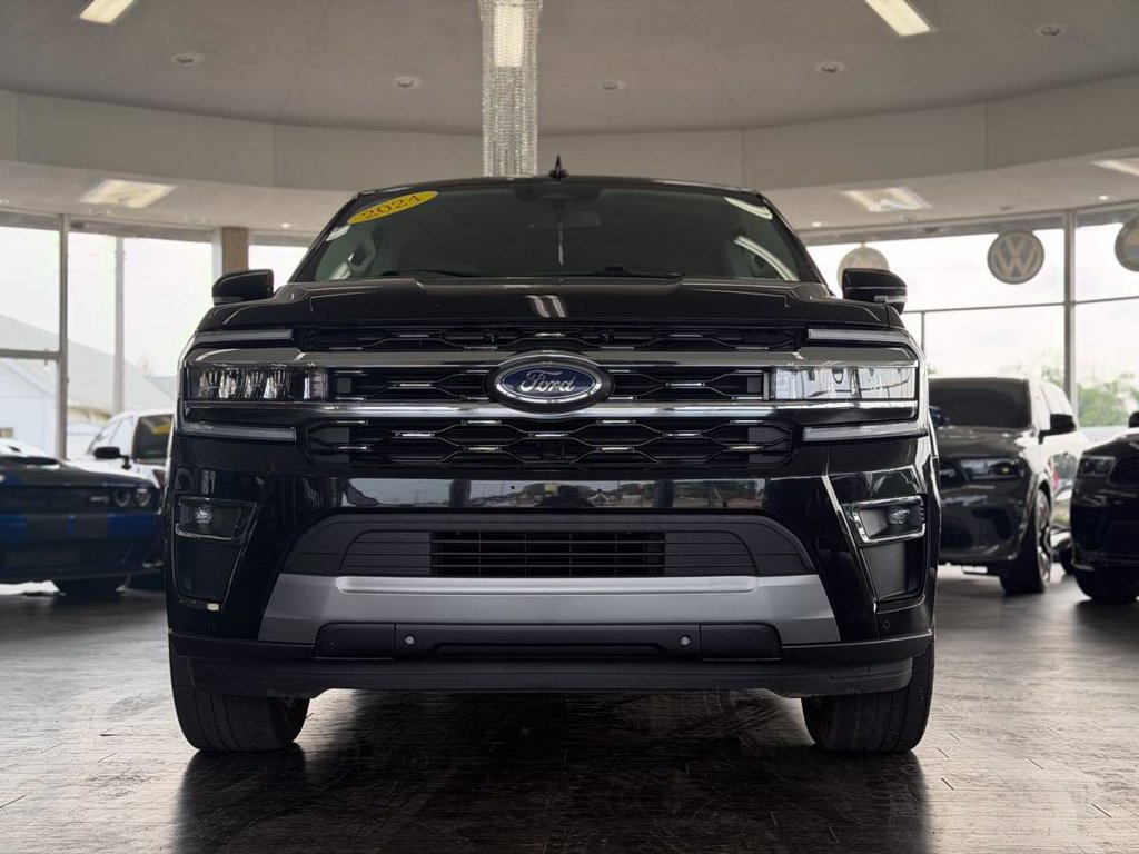 Used 2024 Ford Expedition Max Limited AWD/4WD image 19