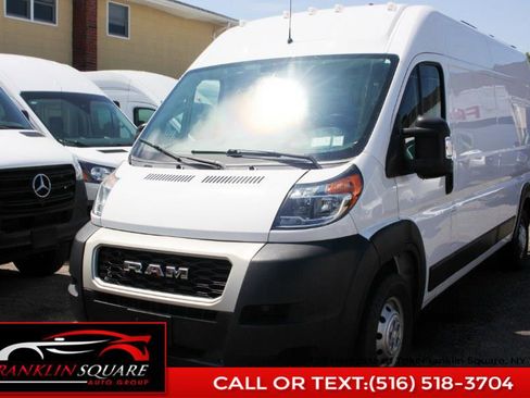 Used 2020 RAM ProMaster 2500 w/ Interior Convenience Group FWD image 2