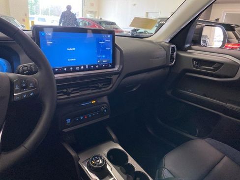 New 2025 Ford Bronco Sport Outer Banks w/ Outer Banks Tech Package+ AWD/4WD image 17