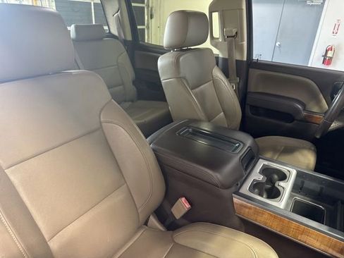 Used 2014 GMC Sierra 1500 SLT w/ Suspension Package, Off-Road AWD/4WD image 33