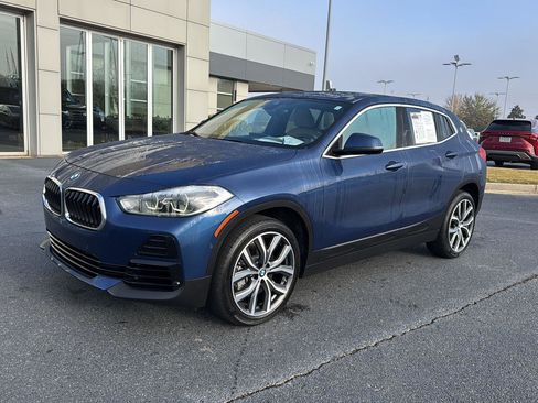 Used 2022 BMW X2 sDrive28i w/ Premium Package image 2