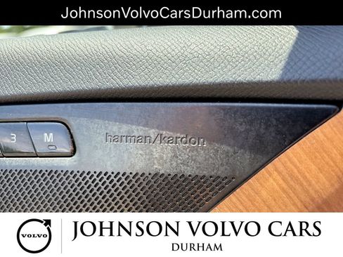 Used 2023 Volvo XC90 B6 Plus w/ Protection Package AWD/4WD image 18