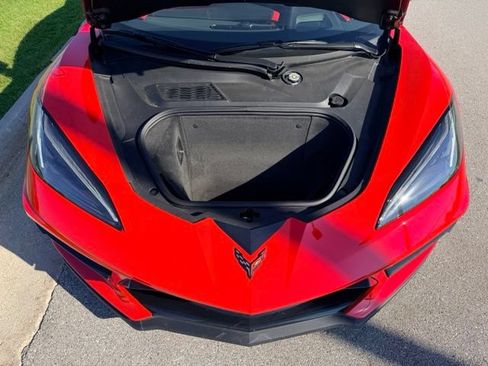 Used 2025 Chevrolet Corvette Stingray Premium Cpe w/ Battery Protection Package RWD image 10