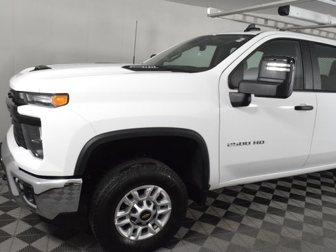 Used 2025 Chevrolet Silverado 2500 W/T w/ WT/CX Safety Package image 11