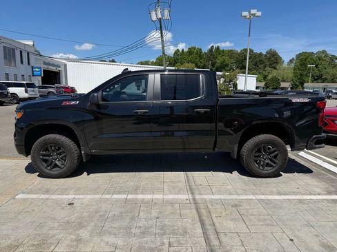 Used 2025 Chevrolet Silverado 1500 Custom Trail Boss image 3