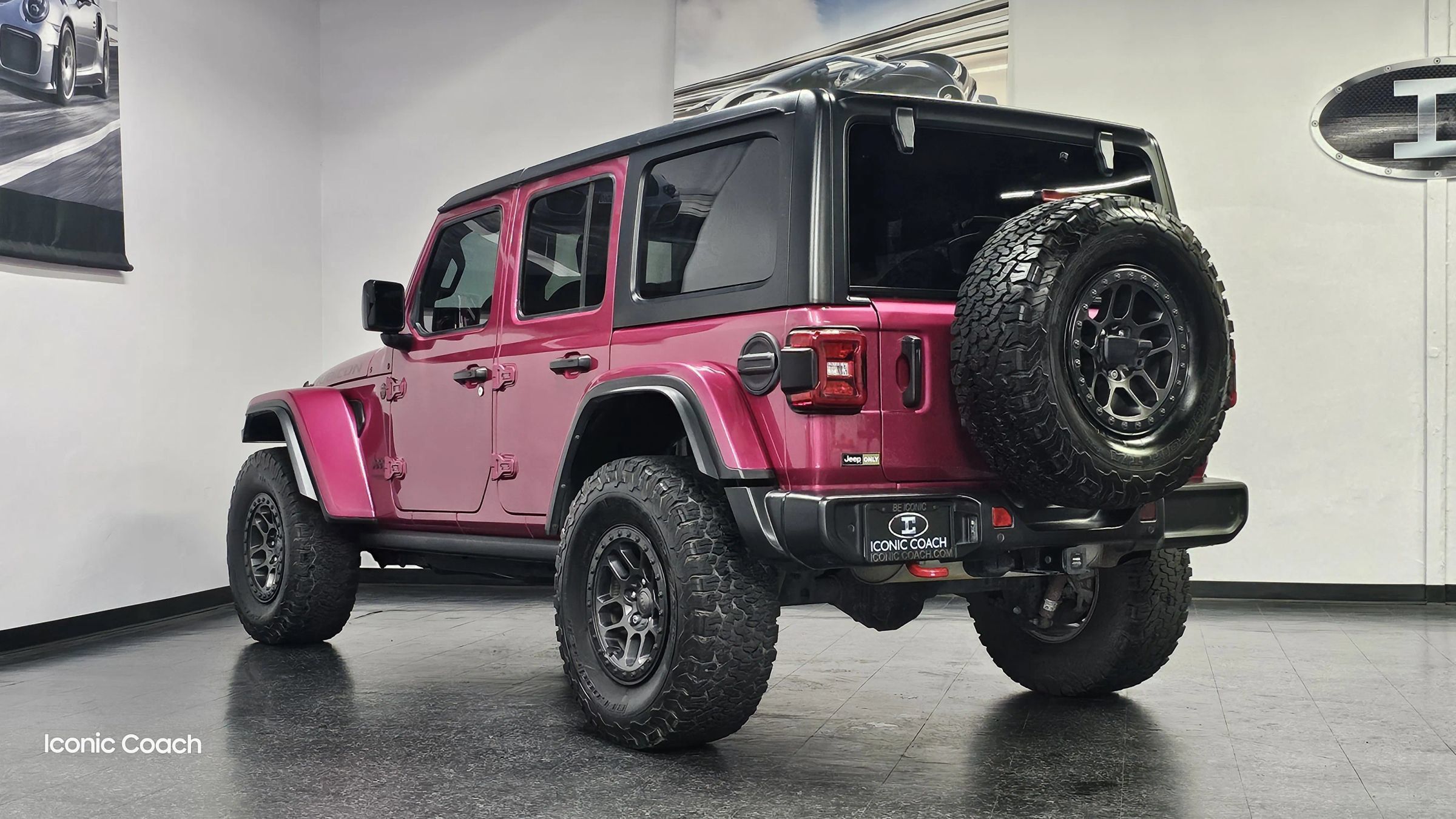 Used 2021 Jeep Wrangler Unlimited Rubicon w/ Xtreme Recon 35" Tire Package AWD/4WD image 31
