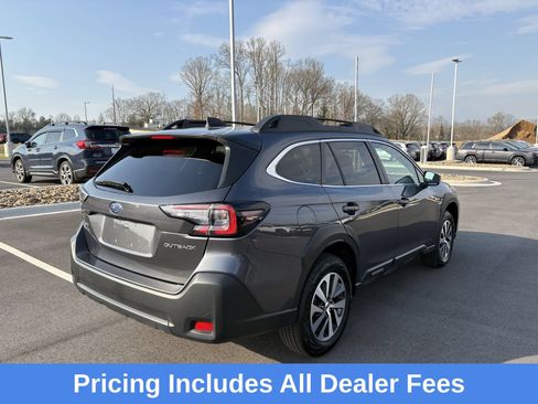 Certified 2025 Subaru Outback Premium AWD/4WD image 9