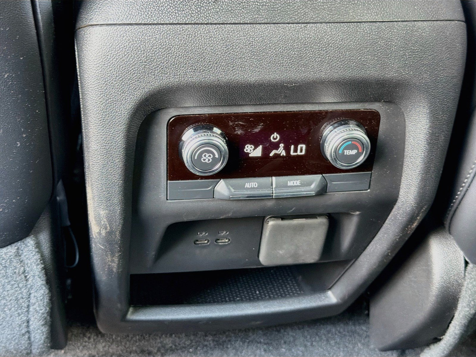 Used 2025 GMC Acadia AT4 AWD/4WD image 21