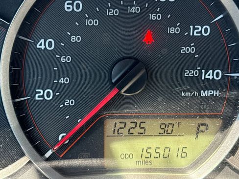 Used 2014 Toyota Yaris LE FWD image 24