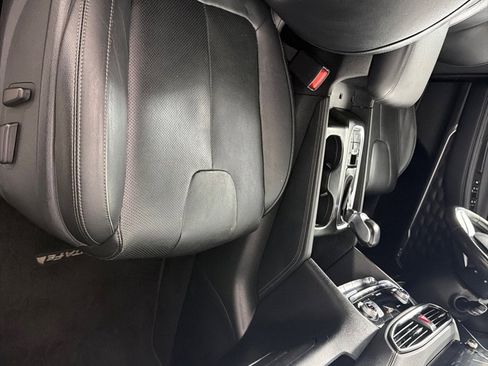 Used 2019 Hyundai Santa Fe AWD image 24